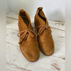 HUSH PUPPIES brown suede leather boots size 9 booties Cyra Catelyn EUC vintage